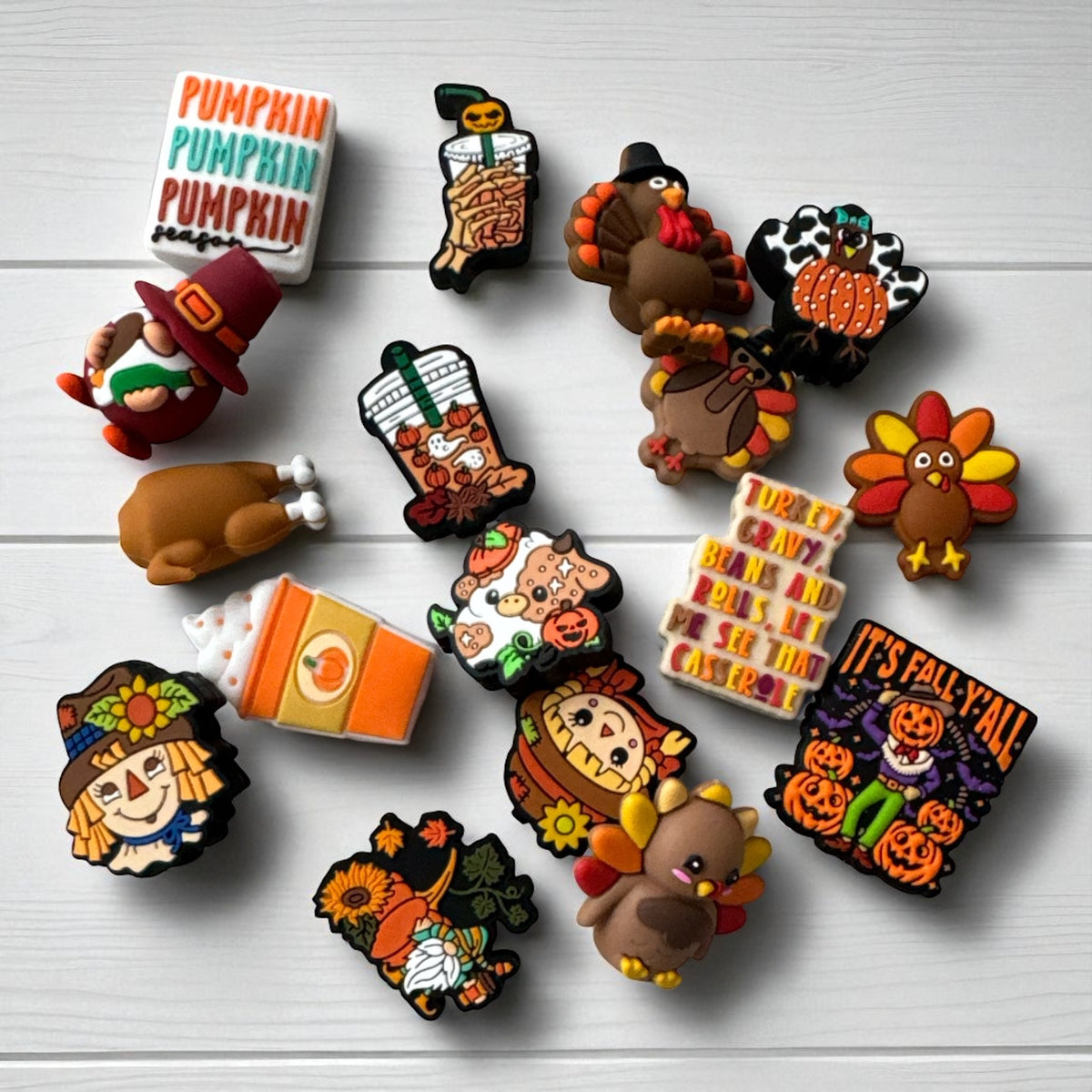 A82-   "Fall & Thanksgiving" Silicone Focal 16 Bead Set