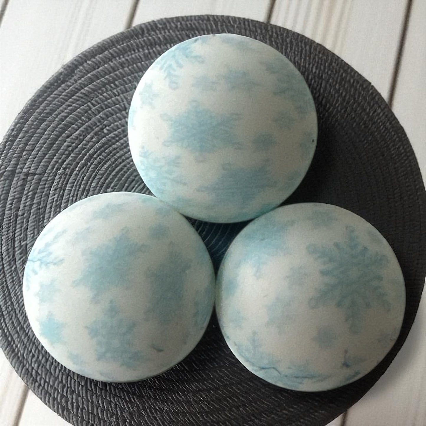 T73- 15mm “Light Blue Snowflakes” Silicone Beads