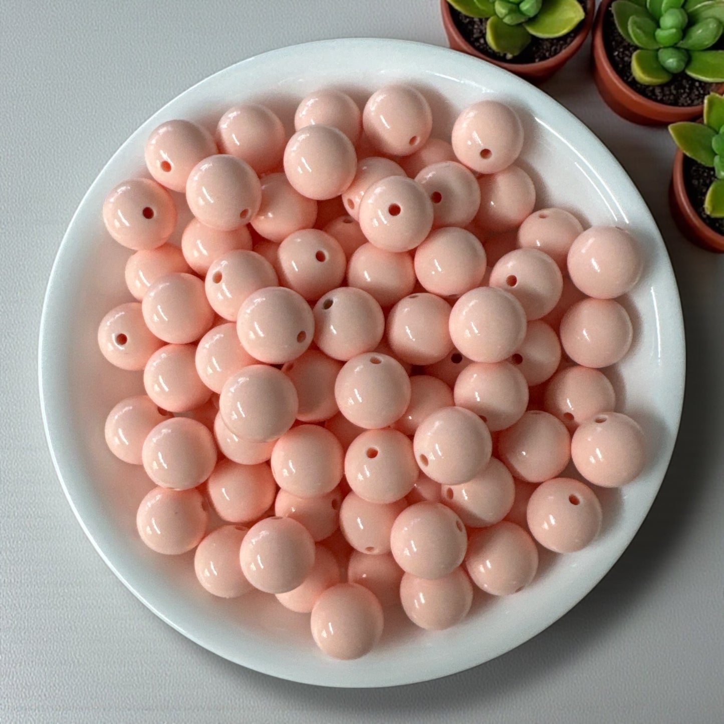 T302 - 15mm "Peach" Gloss Silicone Beads