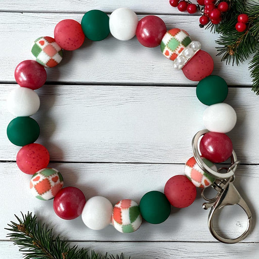 CK- 90-  🧵  "Christmas Patchwork" Wristlet Kit 🧵