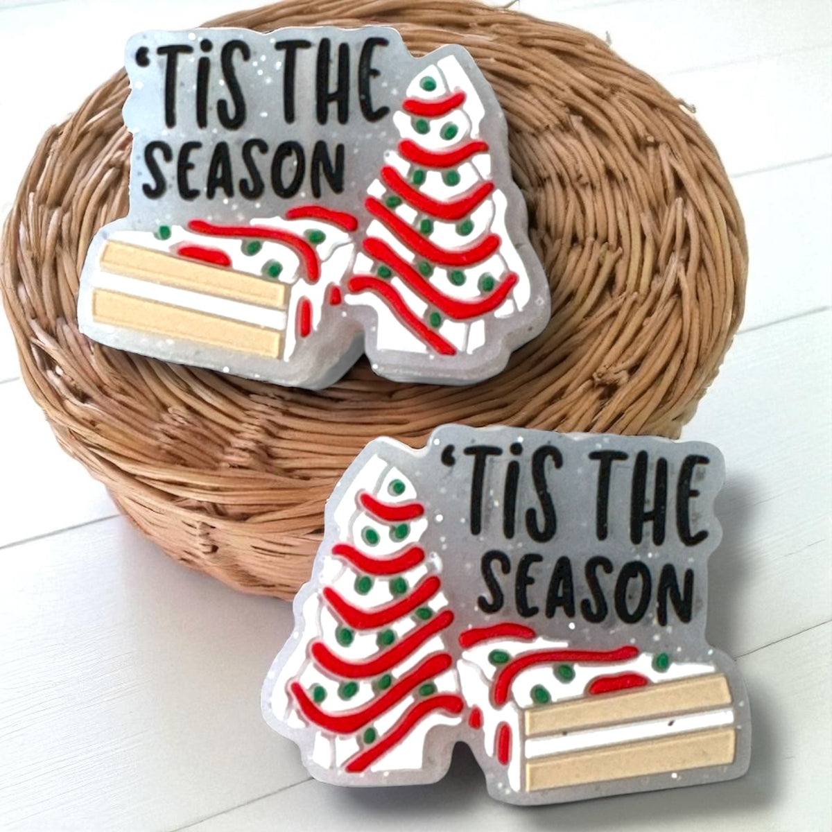 X77- "Tis The Season" Silicone Focal Bead