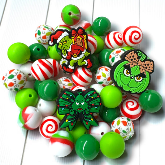 CK- 15-  💚 “Grinchmas” 15mm 53 Count Silicone Bead Mix 💚