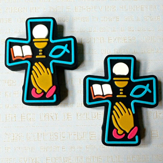 X039-  “Cross” Silicone Focal Bead (1 Count)