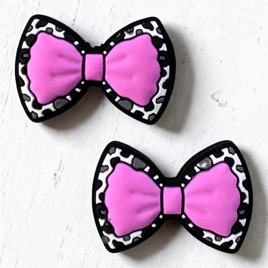 X291- "Pink Cow Bow"  Silicone Focal Bead for DIY Crafts (1 Count)