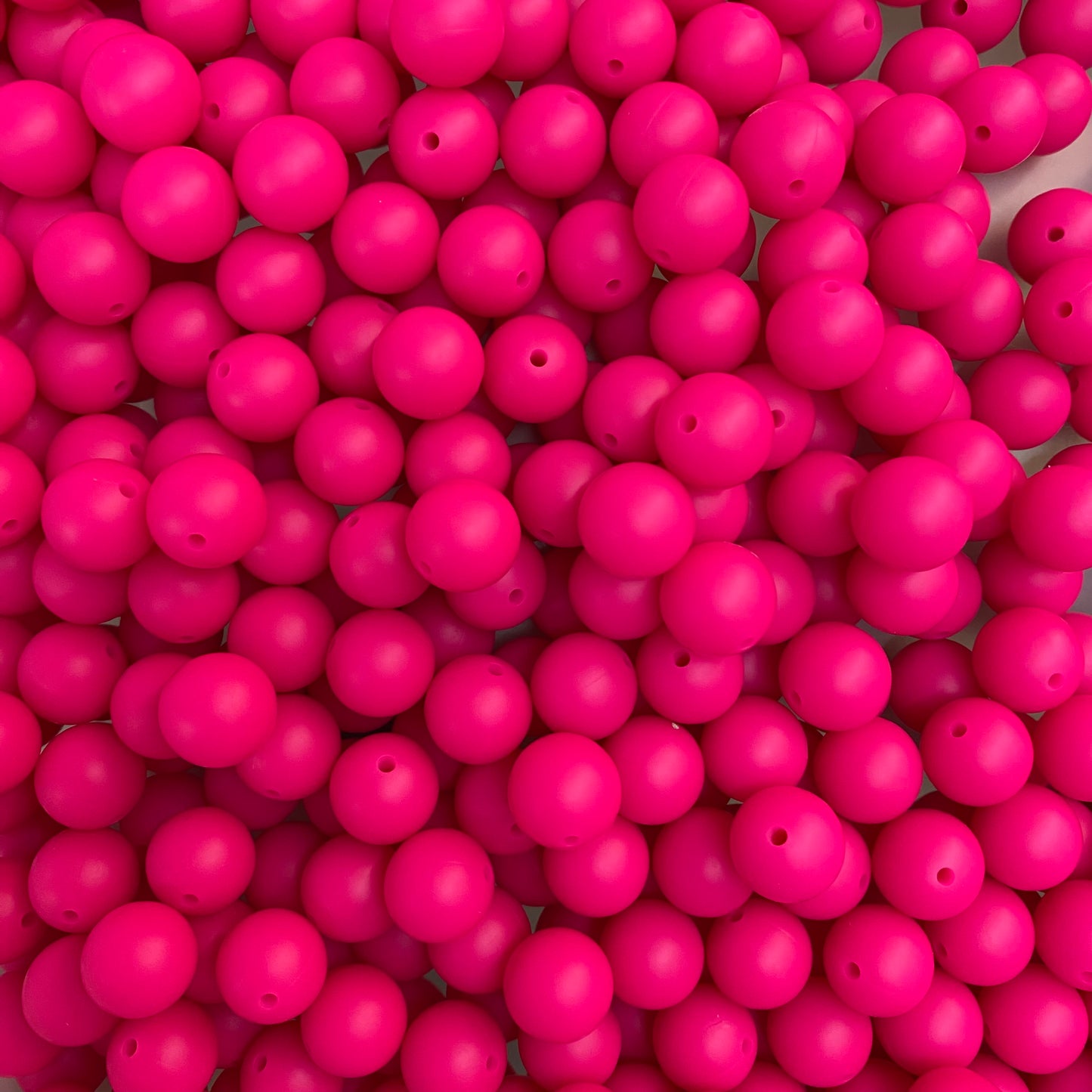 42 / 15mm - Posh Pink Silicone Bead