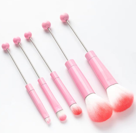 Z/42 - Pink Beadable Makeup Brush 5 Piece Set