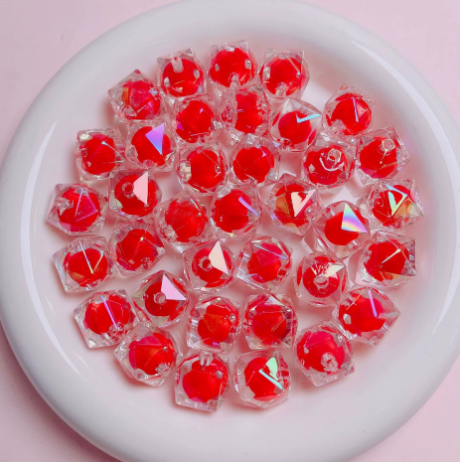 #449- 16mm "Red Core Ice Cube" Acrylic Bead (1 Count)