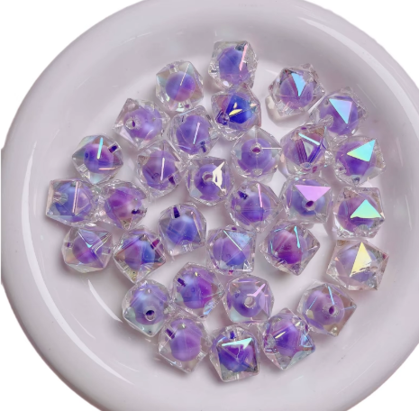 #441- 16mm "Purple Core Ice Cube" Acrylic Bead (1 Count)