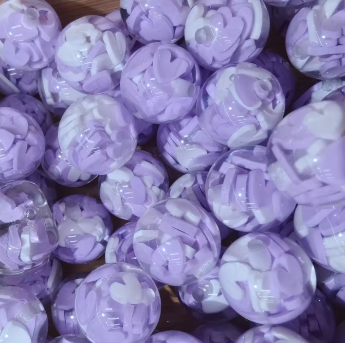 W446- Purple 16mm Jelly Heart Confetti Beads (1 Count)