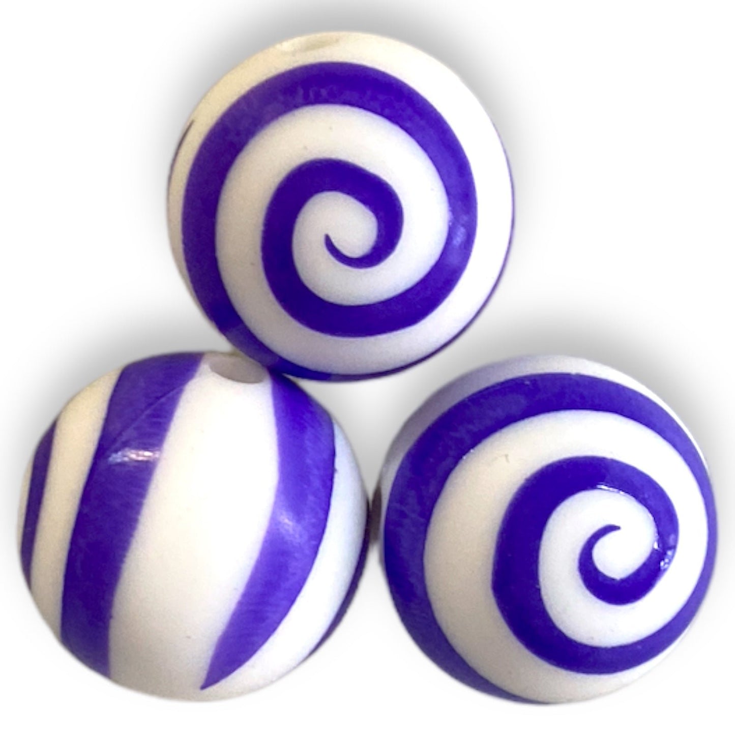 #790 - 15mm “Purple Swirl” Printed Silicone Beads