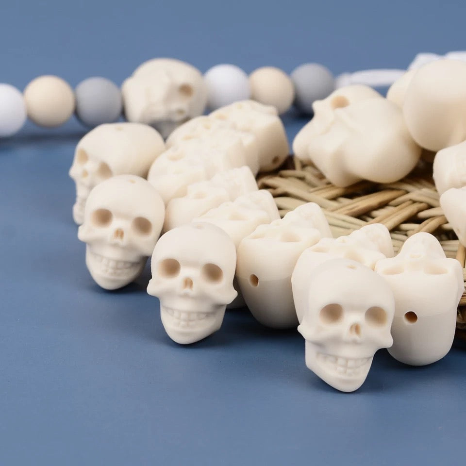 h807 - Beige 22mm x 15mm Skull Silicone  Focal Bead (1 Count)