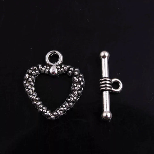 P73 - Silver Vintage Heart 16mm x 20mm Toggles (5 Pack)