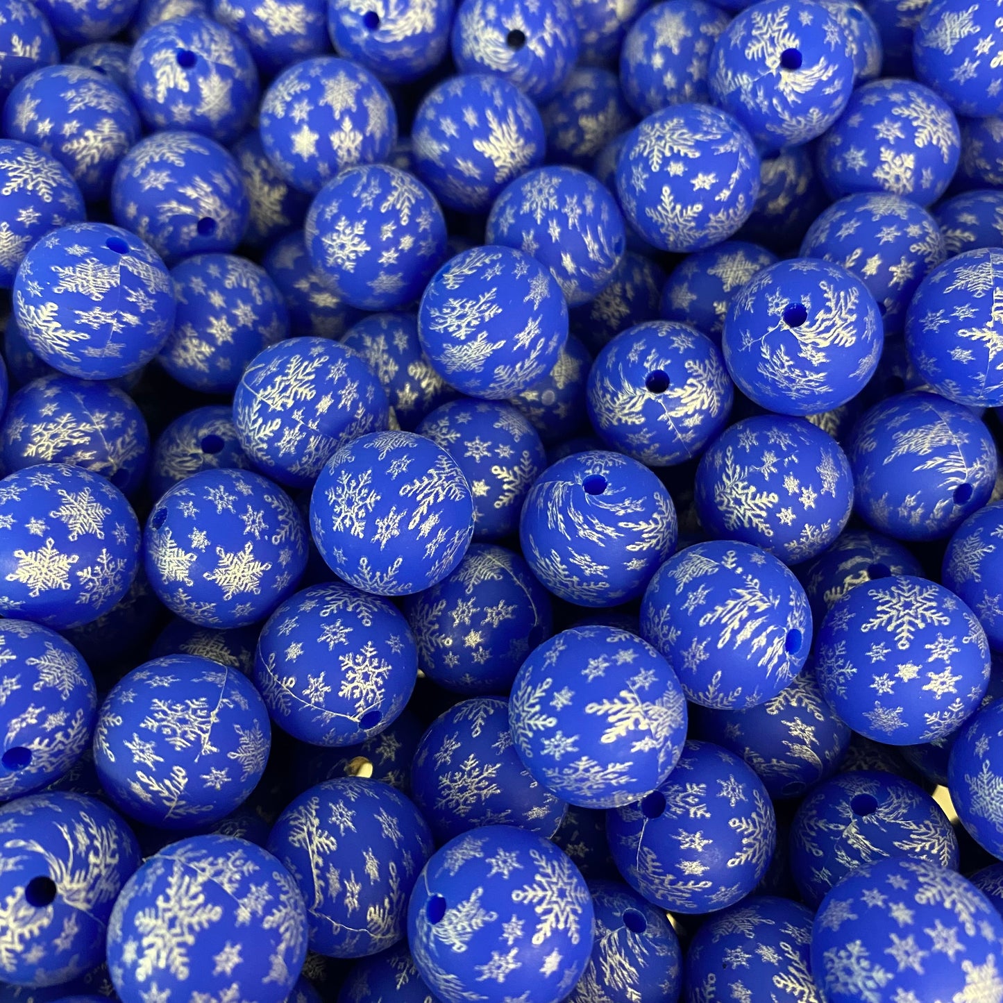 T53- “15mm Blue Snowflake” Silicone Beads