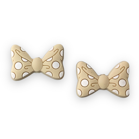 X98 - Cream Dot Bow Silicone (1 Count) Focal Beads