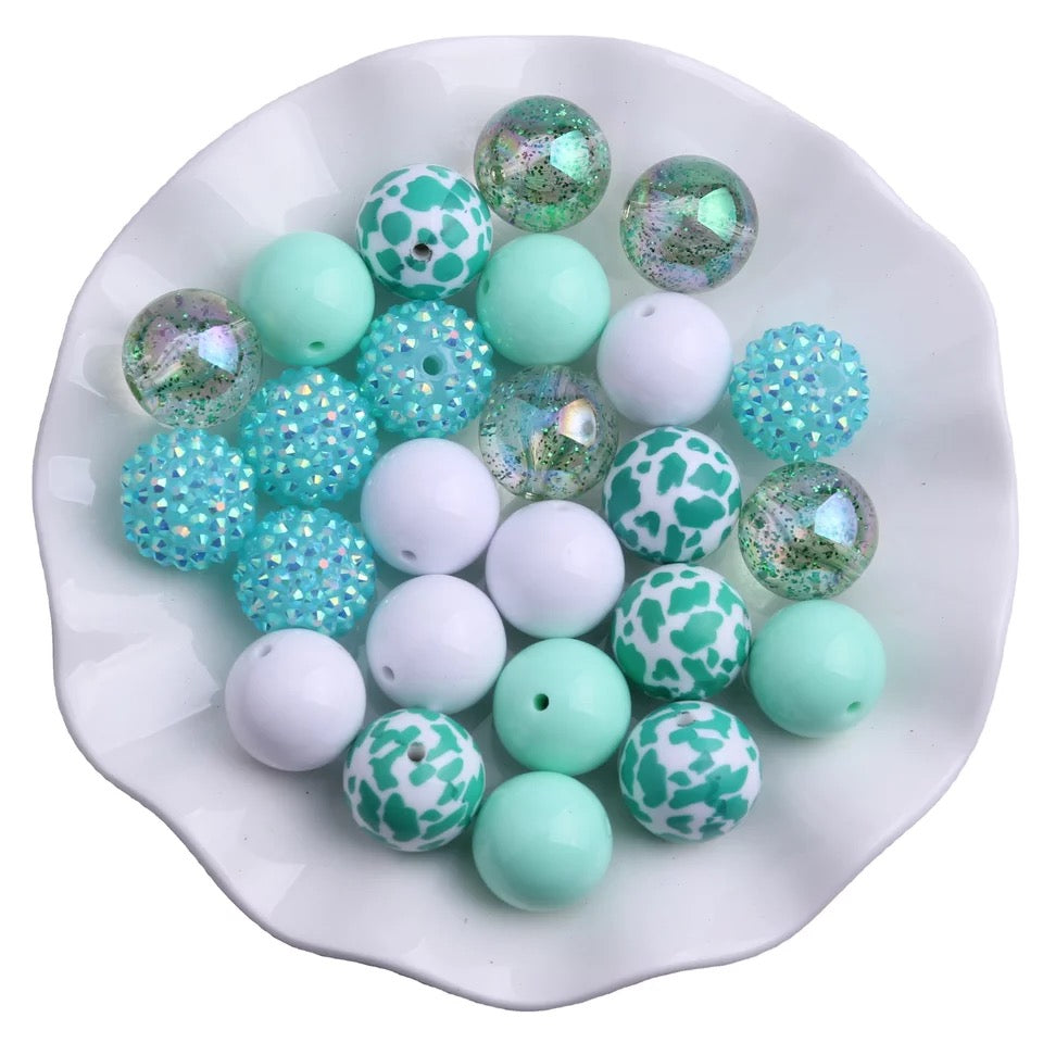 20-M34- 20mm “Mint Cow” (50 Count) Acrylic Bead Pack